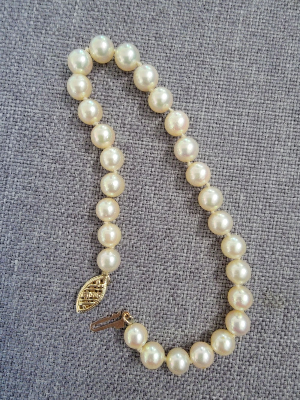 Vintage 14k Gold Pearl Bracelet